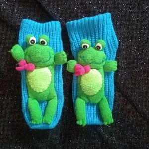 Free with bundle of 3 or more!!!!